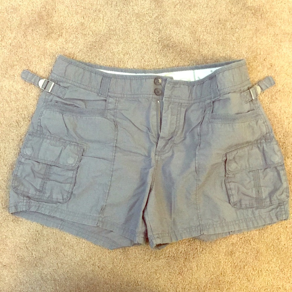 Blue/gray performance shorts